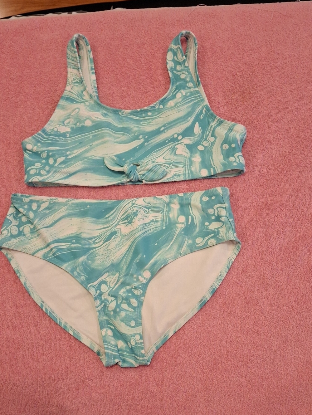 Old Navy Blue and White Swimsuit Size Xl (10-12)